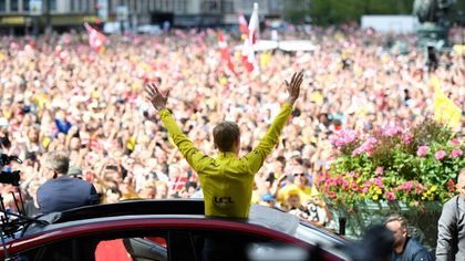 To staje się już duńską tradycją. Zwycięzcę Tour de France powitały tłumy