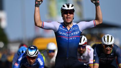 Highlights: Jakobsen seals ‘happy ending to one of the horror stories’ with Stage 2 win