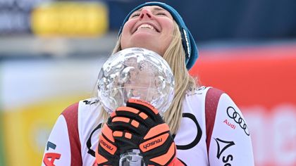 'I'm speechless' - Huetter clinches first crystal globe of career with Saalbach win