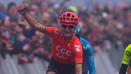 Vos powers to overall win at Tour de Yorkshire