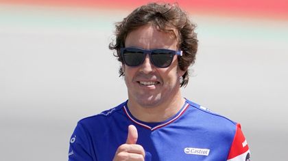 Alonso, eufórico: "Los sábados están bien, pero la carrera es el  domingo"