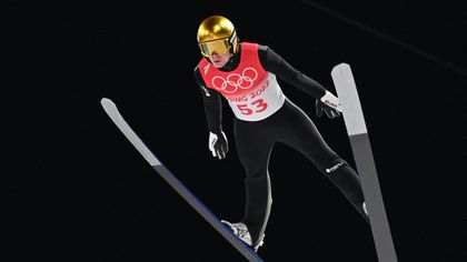 Marius Lindvik nyerte a férfi síugrók nagysáncversenyét