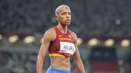 Atletiek | Olympisch kampioene Rojas moet Paris 2024 missen door blessure - “Mijn hart is gebroken"