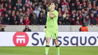 Conference League | Villa bekert verder na strafschoppen, Club Brugge moeiteloos naar halve finales