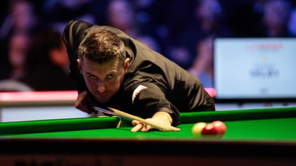 Selby beats Xiao to set up British Open final against Williams