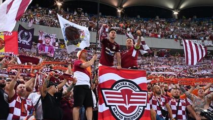 Fanii Rapidului s-au ținut de promisiune! Mesajul tăios afișat în peluza oaspeților pe stadionul CFR