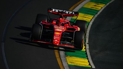 Leclerc comienza mandando en Australia con Sainz y Alonso bien situados