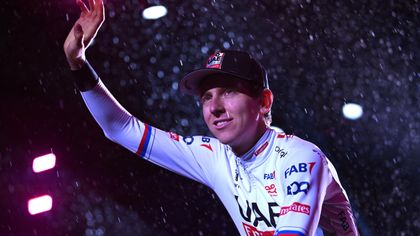 Giro d'Italia | Pogacar op zoek naar eindwinst, Kooij en Merlier rappe namen - startlijst