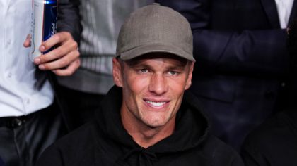 "Echte Ehre": Brady steigt bei englischem Fußball-Klub ein