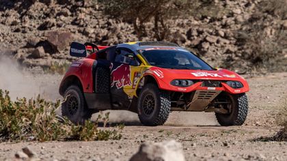 Panne stoppt Loeb: Sainz vor Gesamtsieg bei der Rallye Dakar