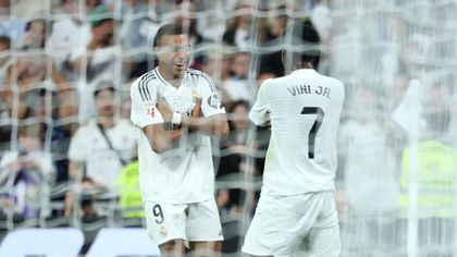 Vinicius climbs off bench to inspire Madrid to comeback win over Espanyol