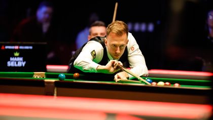 Trump into World Grand Prix final after battling win over Cao