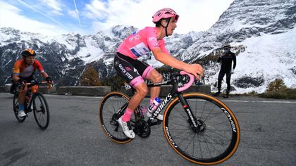 Alle Giro-Etappen in der Übersicht mit Bergwertungen & Anstiegen