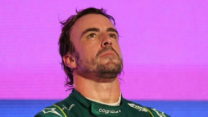 Fernando Alonso a răbufnit, după ce a fost privat de podium la Jeddah: "Au făcut totul greșit"