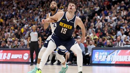 Jokic powers Nuggets back to top seed, injured Giannis to miss three Bucks games