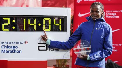 Kosgei smashes Radcliffe's marathon world record