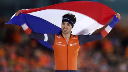 Roest produces storming finish to win 5000m final on golden day for Dutch at European Championships