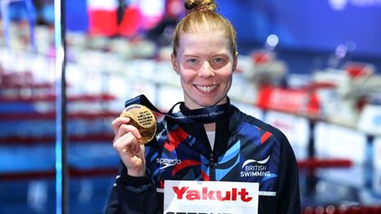 Stephens becomes Britain's first female individual swimming world champion since 2011