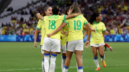 Is there a golden boot award in Olympic football? Who were the top scorers?