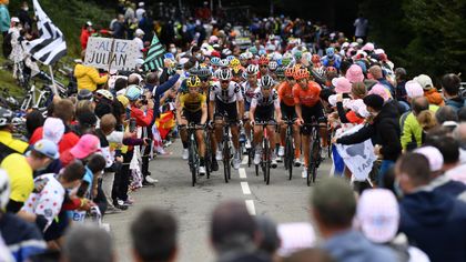 Tour de France | Etappewinst Pogacar - geel Roglic in bloedstollende etappe