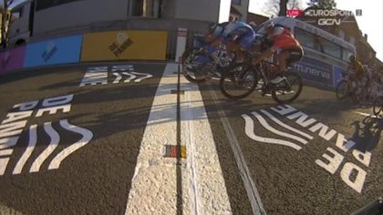 Photo finish et… victoire de Merlier devant Groenewegen et Bouhanni : le sprint en vidéo