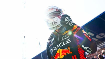 Verstappen beim Heimrennen auf Pole - Leclerc kracht in die Wand