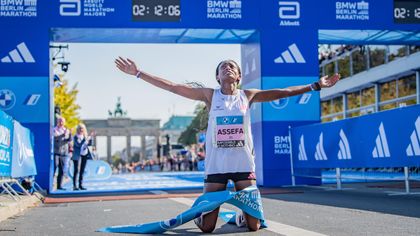 Fabel-Weltrekord! Assefa pulverisiert Bestmarke beim Berlin-Marathon