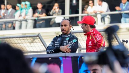 Hamilton: "Tanto degrado alle gomme, siamo molto più indietro alla Red Bull"