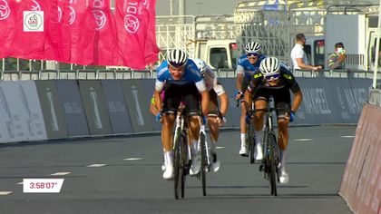 Surpriză uriașă în etapa a 6-a din UAE Tour! Mathias Vacek a câștigat din evadare