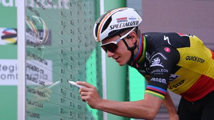 Lefevere: "Evenepoel vuole fare Giro e Tour nel 2024, non è una grande idea"