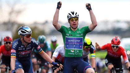 Jakobsen secures second stage victory of Volta ao Algarve with sprint win in Faro