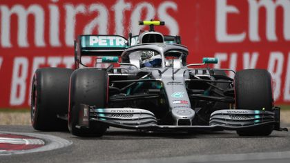 La Mercedes torna a dominare: Bottas batte Hamilton e va in pole, terzo Vettel davanti a Leclerc