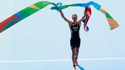 Olympische Spelen Tokyo 2020 | Maya Kingma Nederlandse medaillefavoriet bij het triatlon
