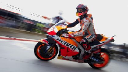 MotoGP, Motegi: Márquez suma su 10º triunfo de la temporada y se sube al podio de las leyendas
