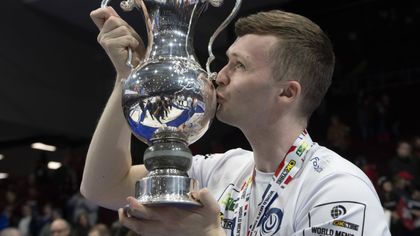 Rekordweltmeister düpiert: Schottlands Curler krallen sich WM-Titel