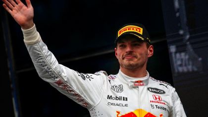 Le chassé-croisé continue : Verstappen repasse Hamilton en tête du championnat