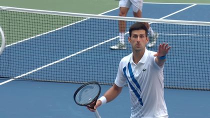 US Open | Novak Djokovic gediskwalificeerd na raken lijnrechter
