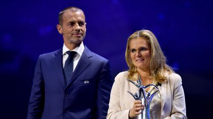Wiegman dedicates Coach of the Year award to Spain team who deserve 'to be listened to'