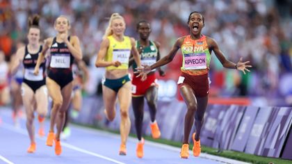 GB’s Bell claims bronze in 1500m as Kipyegon wins third consecutive Olympic title