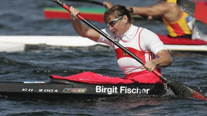 #OlimpiciDeLegendă | Birgit Fischer, cea mai titrată canoistă din lume, de 8 ori campioană olimpică