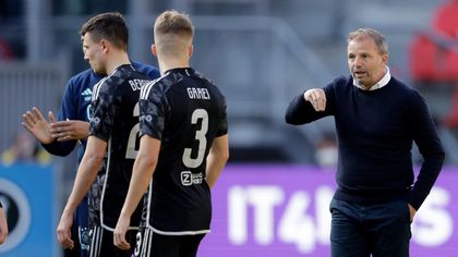 En crise, l'Ajax se sépare de son entraîneur