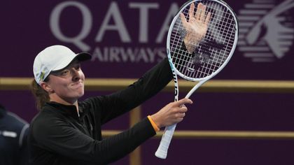Swiatek thrashes Collins to set up Qatar Open quarter-final with Bencic