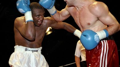 Muere el excampeón mundial de boxeo sudafricano Dingaan Thobela