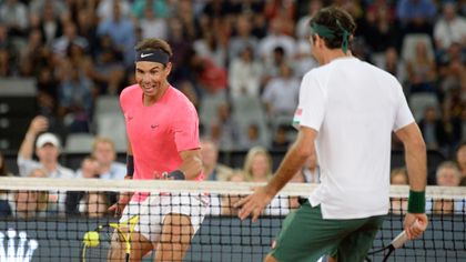 Afrika'da Yardım Maçı: Roger Federer vs. Rafa Nadal