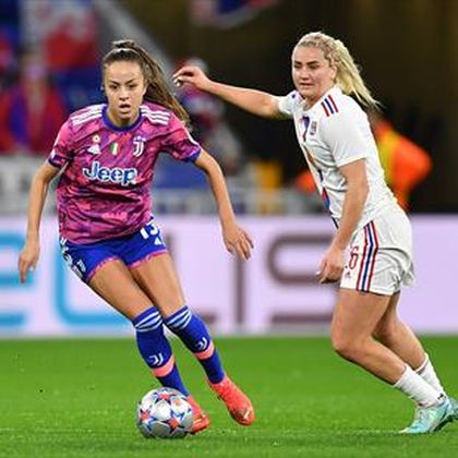 Live streaming liga best sale champion juventus vs lyon