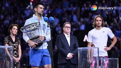 ”Den største sejr i mit liv” – Vemodig Djokovic hæver Australian Open-trofæet