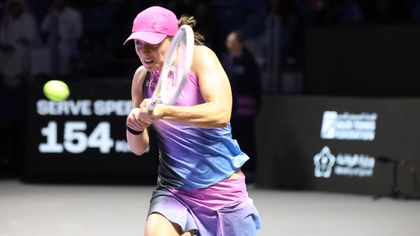 Świątek pokazała charakter. Piekielnie trudny mecz na początek WTA Finals