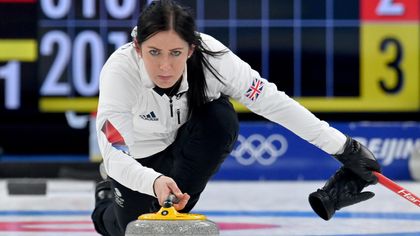 Thrilling Eve! Muirhead's rink into curling semis after win and a huge slice of luck