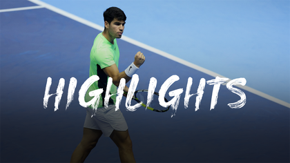 ATP Finals | Carlos Alcaraz boekt broodnodige overwinning - in straight sets op Rublev