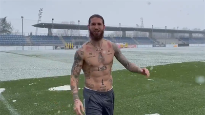 Sergio Ramos se lo pasa pipa en la nieve: "Me encanta el verano"